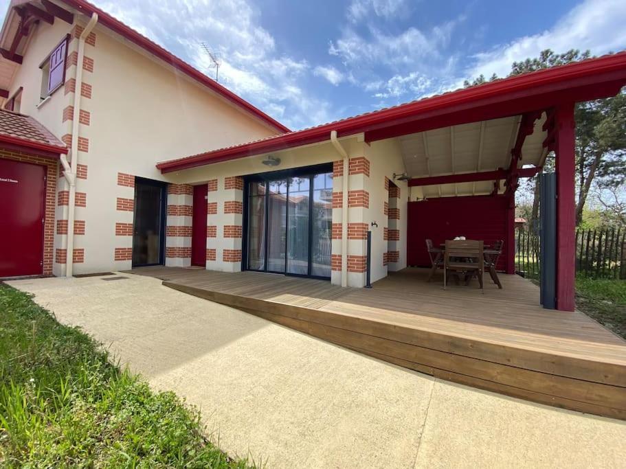Maison Typee Arcachonnaise Avec Piscine Commune Ла-Тест-де-Бюш Экстерьер фото